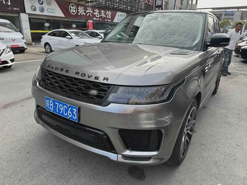 Land Rover Sport