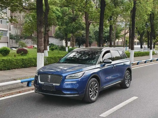 Lincoln Corsair 2021