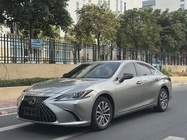 Lexus ES 2023