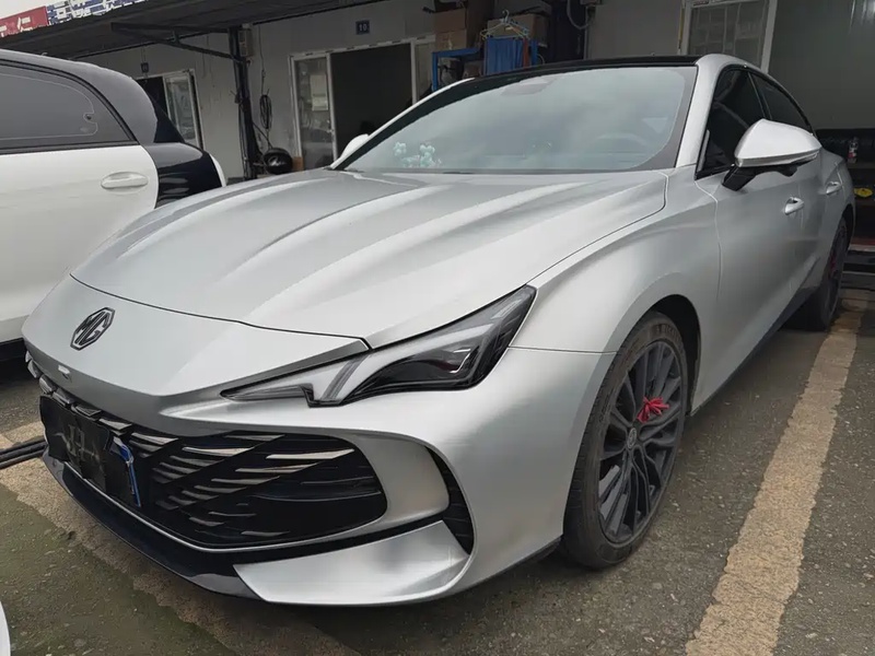 MG MG7