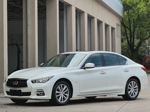 Infiniti Q50 2016