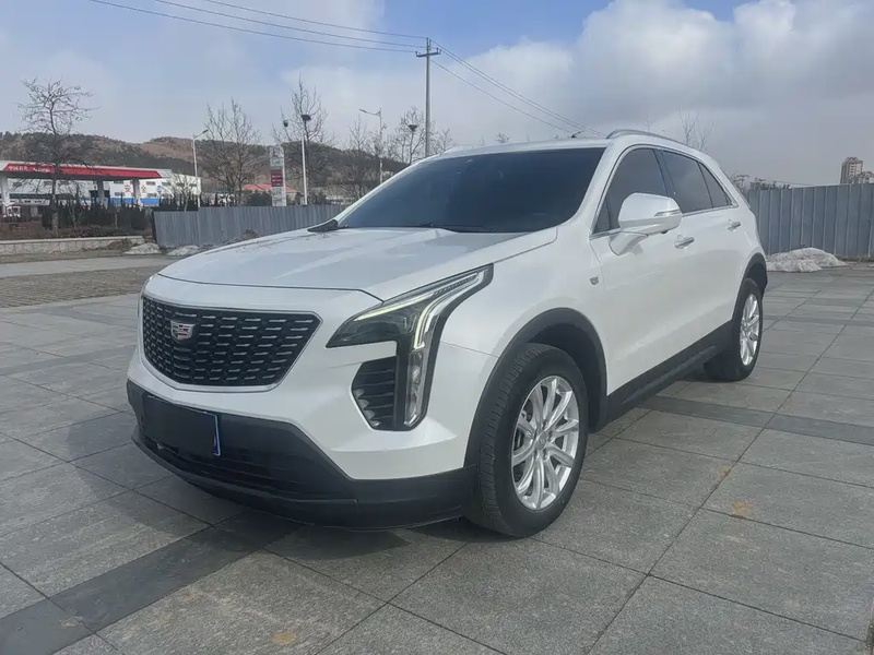 Cadillac XT4