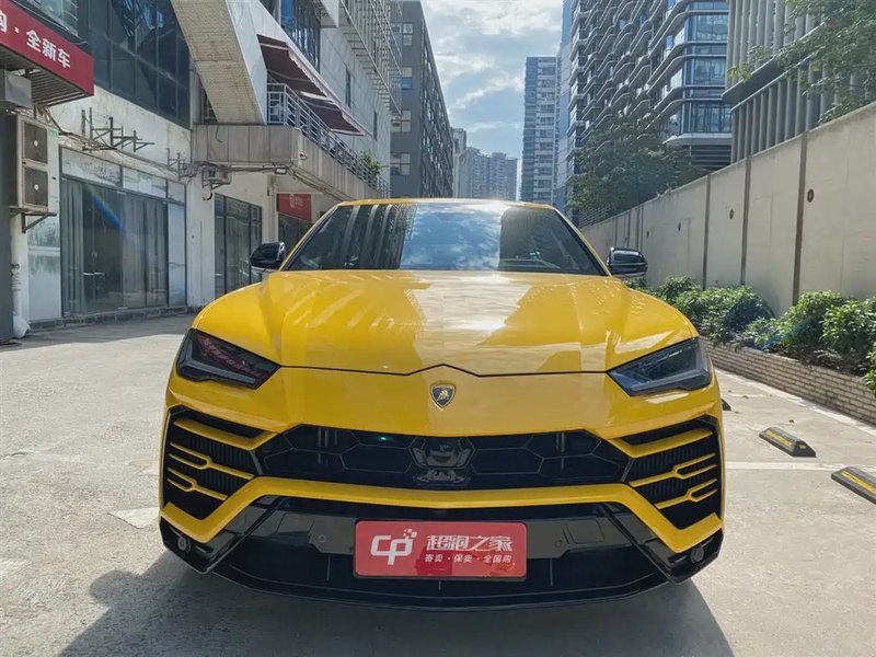 Lamborghini Urus