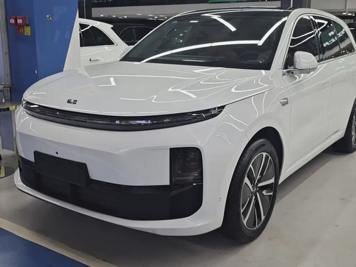 Li Auto L6 2024