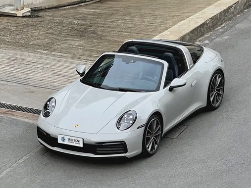 Porsche 911 2021