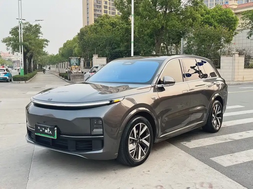 Li Auto L8 2023