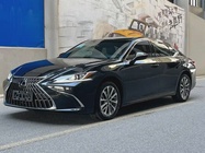 Lexus ES 2022