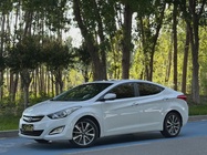Hyundai Elantra 2015