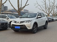 Toyota RAV4 2015