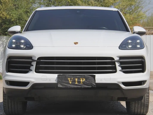 Porsche Cayenne 2021