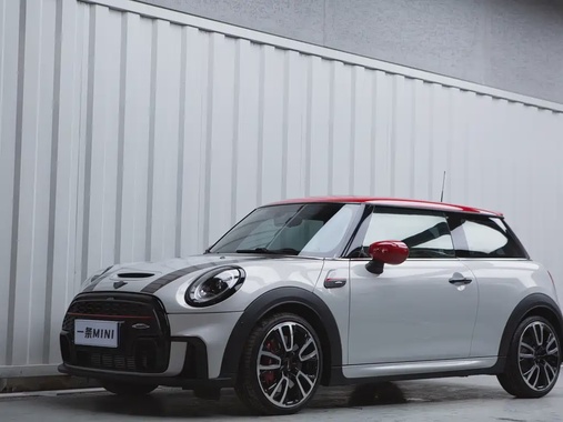 MINI Other 2022