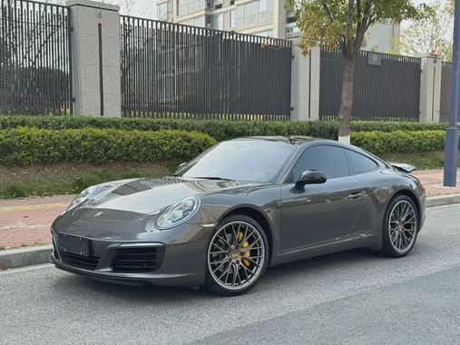 Porsche 911 2018