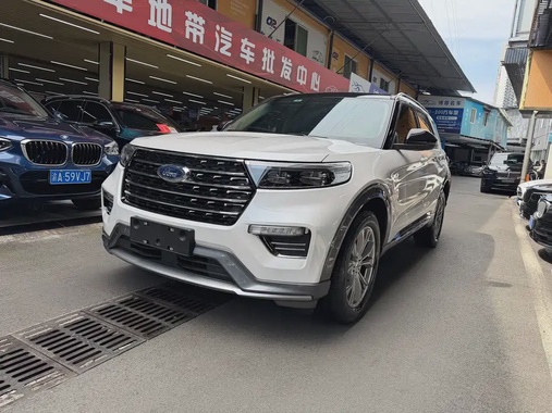 Ford Explorer 2022