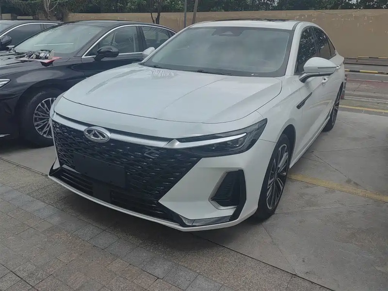 Chery Arrizo 8