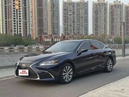 Lexus ES 2021