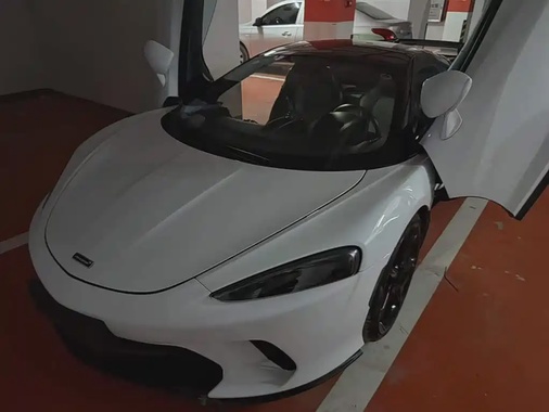 McLaren GT 2021