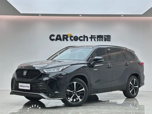 Toyota Crown Kluger 2022
