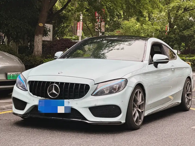 Mercedes-Benz C-Class
