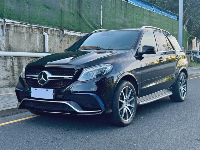 Mercedes-Benz GLE-Class