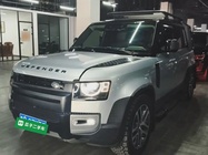 Land Rover Defender 2021