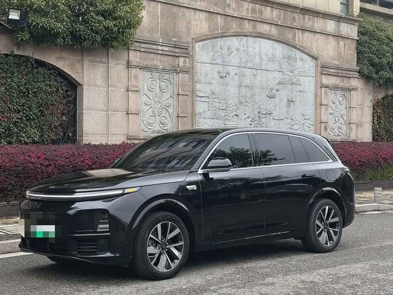 Li Auto L7