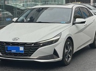 Hyundai Elantra 2022