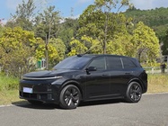BMW i7 2024