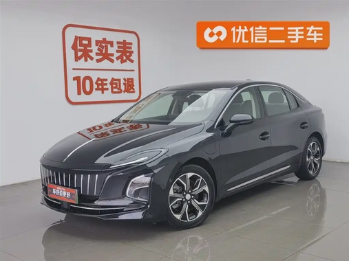 Hongqi E-QM5 2022