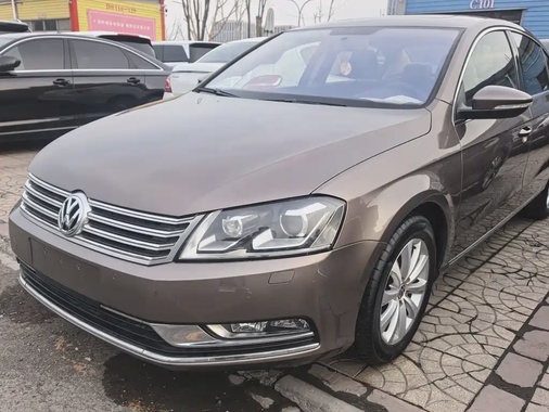 Volkswagen Magotan 2015