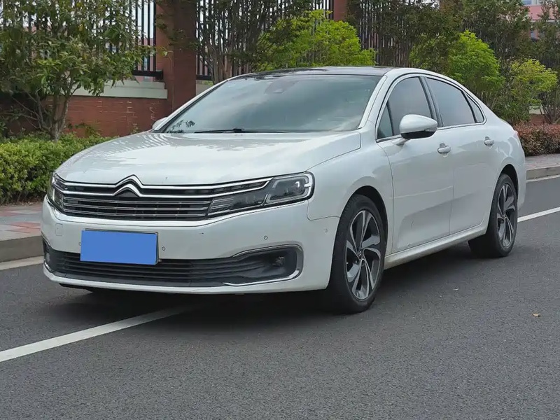 Citroen C6