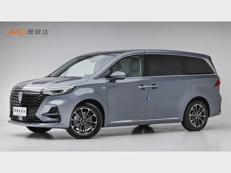 Roewe iMAX8