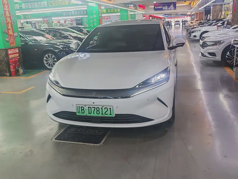 BYD Qin L