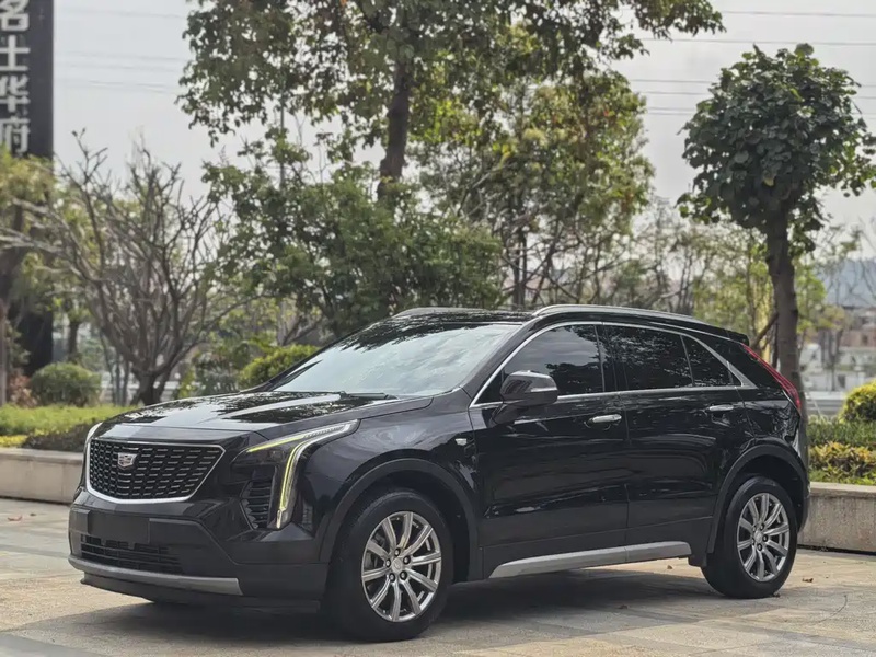 Cadillac XT4