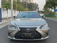 Lexus ES 2022