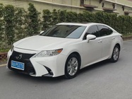 Lexus ES 2015