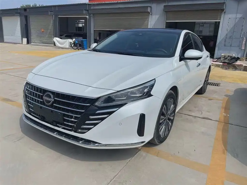 Nissan Teana