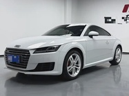 Audi TT 2015