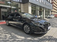 Nissan Teana 2024