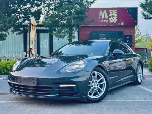Porsche Panamera 2018