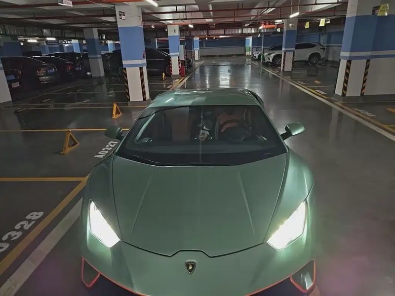 Lamborghini Huracan