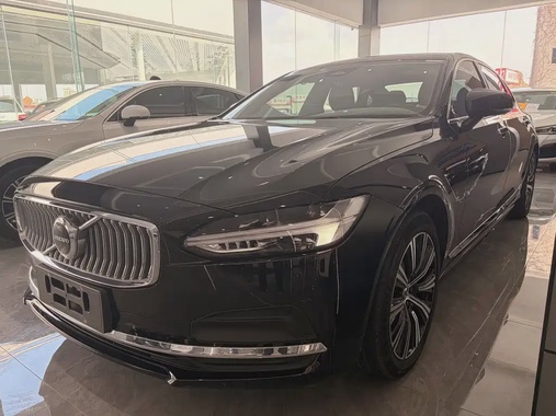 Volvo S90 2022