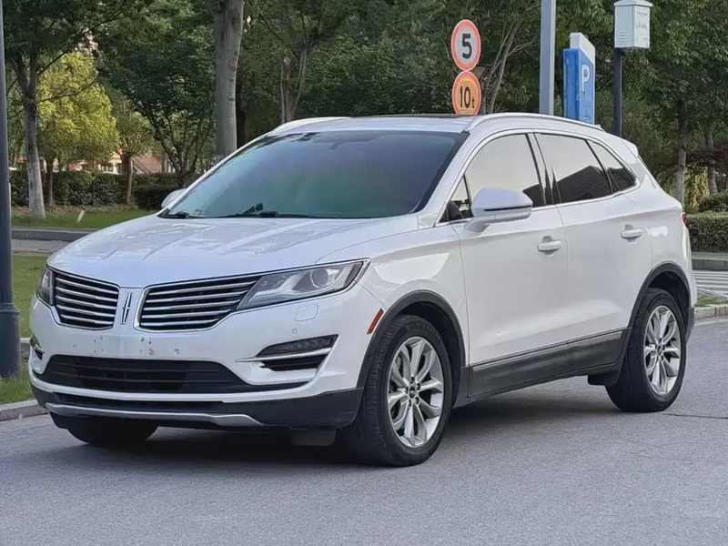 Lincoln MKC