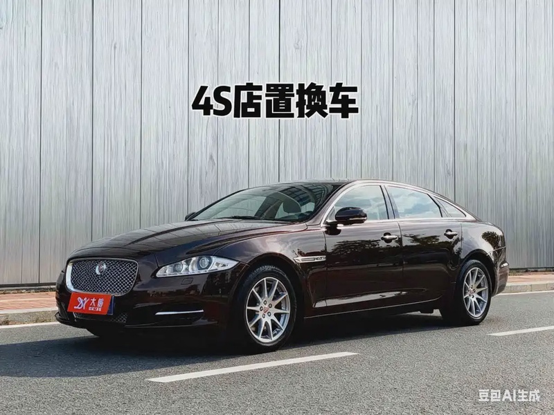 Jaguar XJ