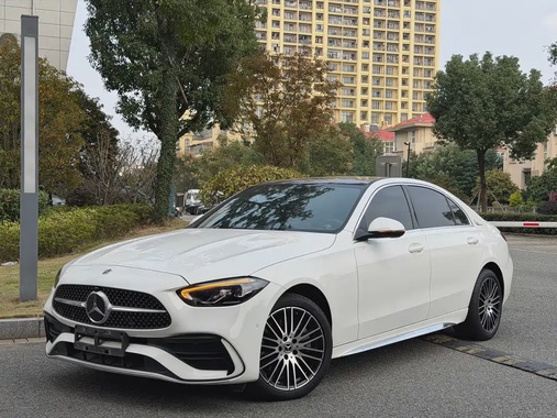 Mercedes-Benz C-Class 2022