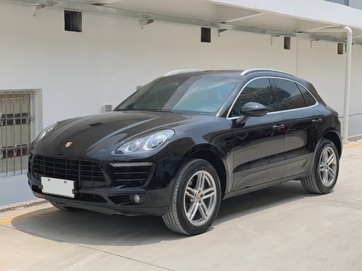 Porsche Macan 2014