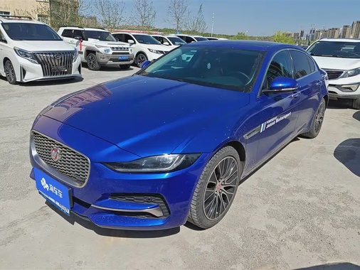 Jaguar XE 2020