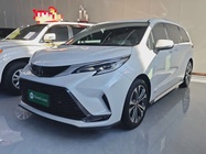 Toyota Granvia 2024