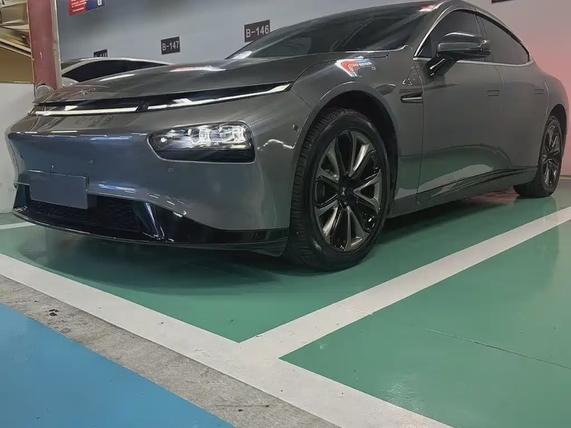 XPeng P7