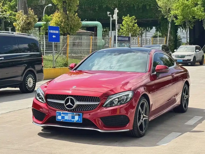 Mercedes-Benz C-Class
