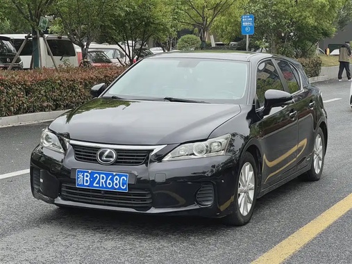 Lexus CT 2012